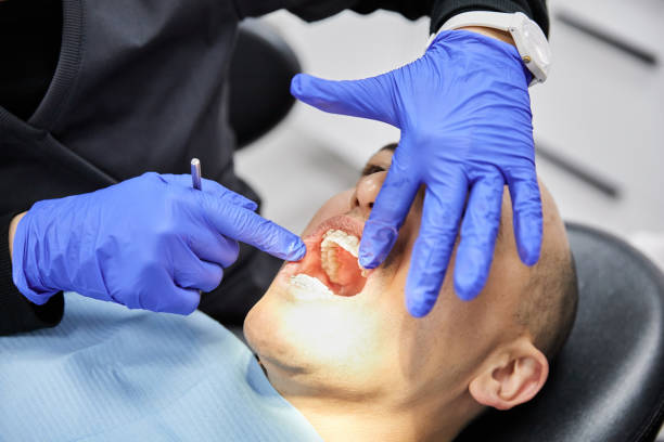 Best Cracked Tooth Emergency Dentist  in Hull, IA